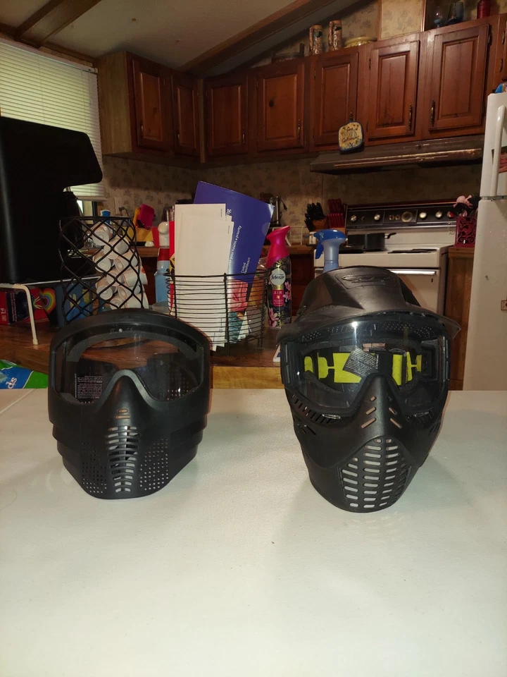 Máscaras de bola de pintura Foto 1 de 1