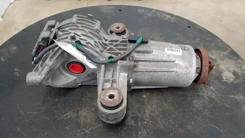 2010-2017 GMC Terrain Rear Axle Differential Carrier Foto 1 de 4