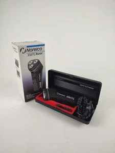 VTG Philips Norelco Tripleheader Electric Razor 550TL, Original Case & Box READ - Picture 1 of 6