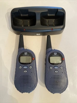 Audiovox FR1420A LCD 屏幕 2 双向收音机 批量 2 个皮带夹零件或维修底座 — 第 1/4 张图片