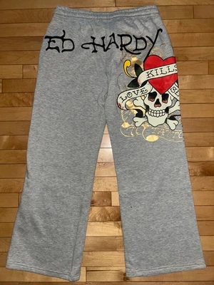 NOVO! Calça de moletom nova com etiquetas ED HARDY Love Kills Slowly Flare cinza urze tamanho M - Imagem 1 de 4
