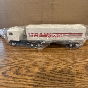 ERTL USA PRESSED STEEL TRANS VAN KENWORTH TRACTOR Toy TRUCK CAB & TRAILER New - Picture 1 of 5