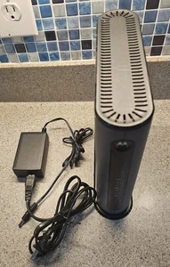 Motorola MG7540 16x4 Cable Modem Plus AC1600 Dual Band Wi-Fi Router with DFS - Picture 1 of 3