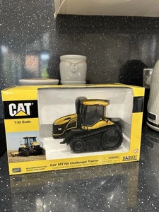 Norscot 1.32 Scale Cat Challenger MT 765 - Picture 1 of 7