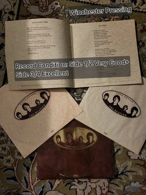 THE BEATLES LOVE SONGS 1977 2x Vinyl 2LP Capitol SKBL-11711 w/ Booklet EXC Vinyl - Image 1 of 4