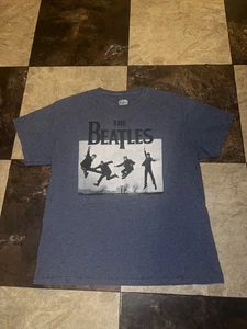Vintage The Beatles Large Official Jumping Group Photo T-Shirt 2017 - L - Picture 1 of 7