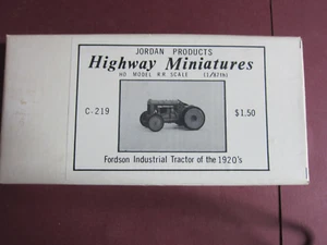 Jordan Highway Miniatures Fordson Industrial Tractor 1920s HO Kit #C-219 Sin usar, en caja - Imagen 1 de 2