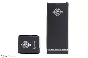 Selmer Alto Saxophone Single Screw Ligature and Cap Set - Picture 1 of 6