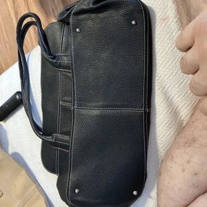 Borsa a tracolla/a mano Alexander Zar scamosciata nera usata in ottime condizioni - Foto 1 di 7