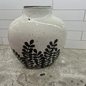 Ceramic Black And White Floral Oblong Vase - Picture 1 of 10