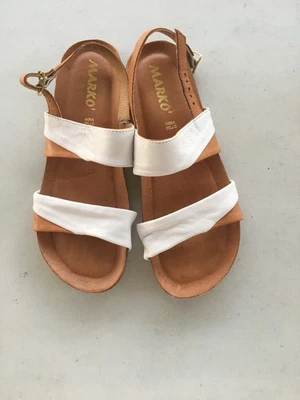 Sandalias ortopédicas para mujer 100 % cuero talla 9  Foto 1 de 4