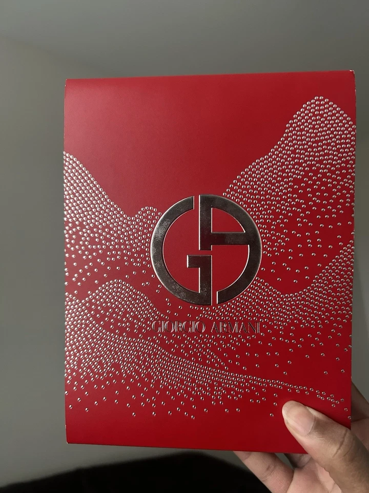 Armani Code de Giorgio Armani, spray de perfume para hombre de 2,5 oz Foto 1 de 3