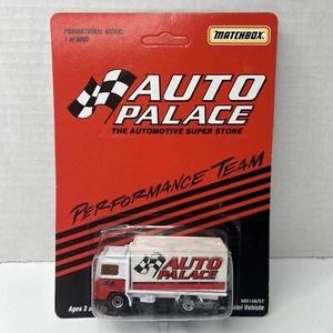 MATCHBOX VOLVO CONTAINER TRUCK WHITE AUTO PALACEš„ - Picture 1 of 6