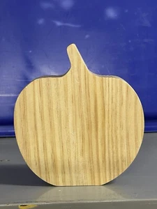 MONDO LLAMA Paintable Wood Craft Block Cutouts Wooden PUMPKIN HALLOWEEN SHAPE - Picture 1 of 6
