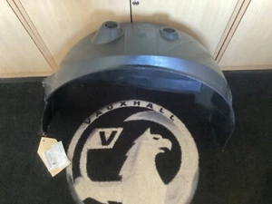 GENUINE VAUXHALL VIVARO A TRAFIC 2 REAR RIGHT WHEELHOUSE ARCH LINER 91165341 - Picture 1 of 5
