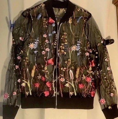 Chaqueta Bordada Negra Transparente Flores Rosa Emory Nylon Cremallera Frontal Discoteca Foto 1 de 4