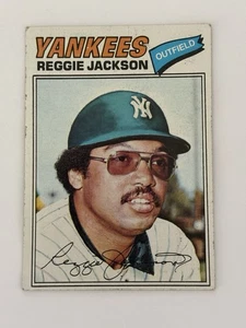 1977 Topps Reggie Jackson #10 New Yankees Condition Excellent - Picture 1 of 2