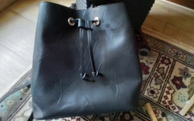 Louis Vuitton Beuteltasche - Bild 1 von 4