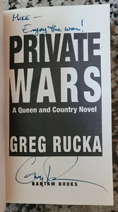 PRIVATE WARS: A Queen & Country Paperback Book Signed GREG RUCKA - Picture 1 of 7