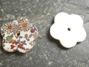 6 x Perlmutt Münzen 18 mm Blumen - Bild 1 von 1