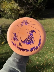 Innova 2020 Covid Masked Pumpkin Color Glow DX Aviar P&A - Picture 1 of 2
