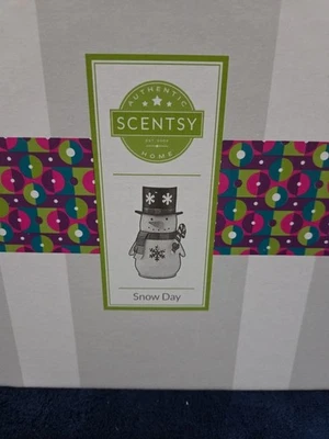 Calentador Scentsy - DÍA DE NIEVE - El calentador muñeco de nieve - En caja Foto 1 de 4