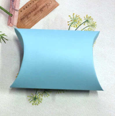 50/100Pcs Candy Box Kraft Paper Pillow Gift Boxes Wedding Party Favors Bags LOT - Image 1 of 4