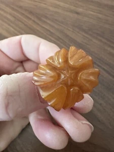 RARE Vintage Bakelite Orange Carved Ring Collectible - Picture 1 of 5