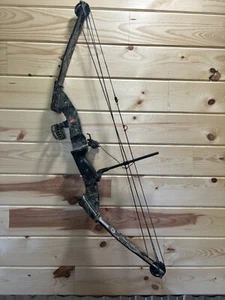 PSE Nova Compound Bow, Camo, 26" 50# 53 String Length Mossy Oak - Picture 1 of 5