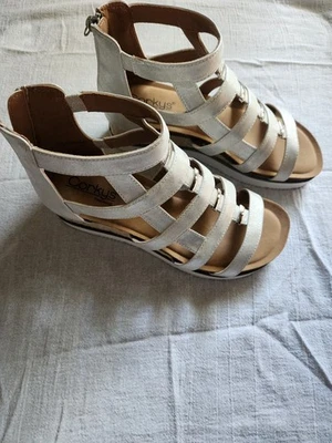 Calzado Corkys Gris Claro Animal Enjaulado Marca Talla 8 Nuevo En Caja Zapatos Foto 1 de 4