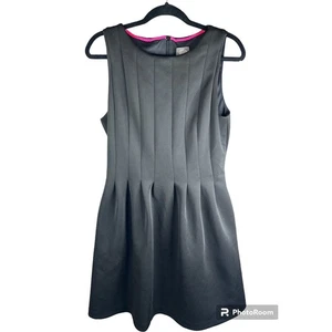 Vince Camuto Black Scoop Neck Sleeveless Fit Flare Silky Soft Dress Size 12 - Picture 1 of 10