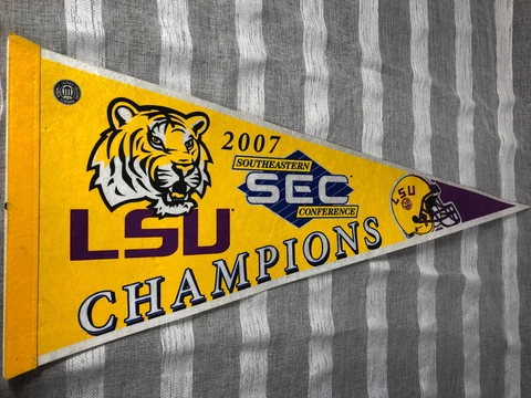 LSU Tigers Pennant 2007 SEC Champions 30x12 LSU Champions Geaux Tigers Look WOW Cover