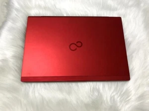 Fujitsu Lifebook U939 Core i5 RAM 8GB SSD 256GB 13.3 inches - Picture 1 of 14