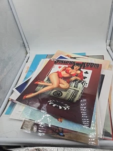 A Lot 13 Vintage Poster/photo Ladies - Picture 1 of 14