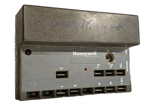 HONEYWELL H705A 1003 ELEKTRONISCHE ENTHALPIE-ECONOMIZER-STEUERUNG - OHNE METALLPLATTE - Bild 1 von 4