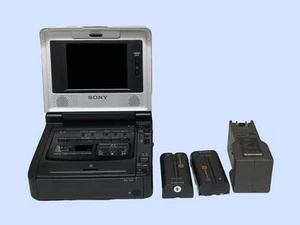 SONY GV-D800 Digital8 Digital Video Cassette from Japan - Picture 1 of 12