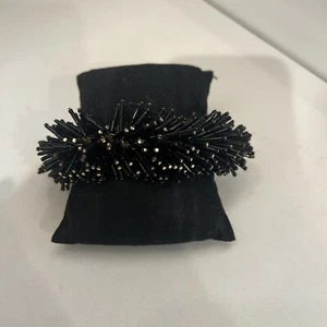 NWOT REBECCA MINKOFF GOLD TONE/BLACK BEADED FRINGE 8" BRACELET JL81 - Picture 1 of 6