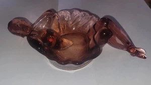 Vintage Pink Glass Bathing Beauty Candy Dish Ashtray Soap Dish - Picture 1 of 9