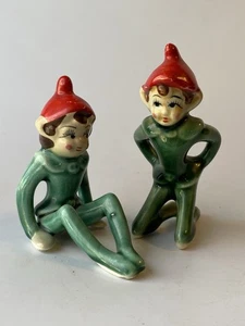 Vintage Weihnachten 50er Japan grüne Keramik Pixie Elfe Figuren 2 Elfen rote Hüte - Bild 1 von 16