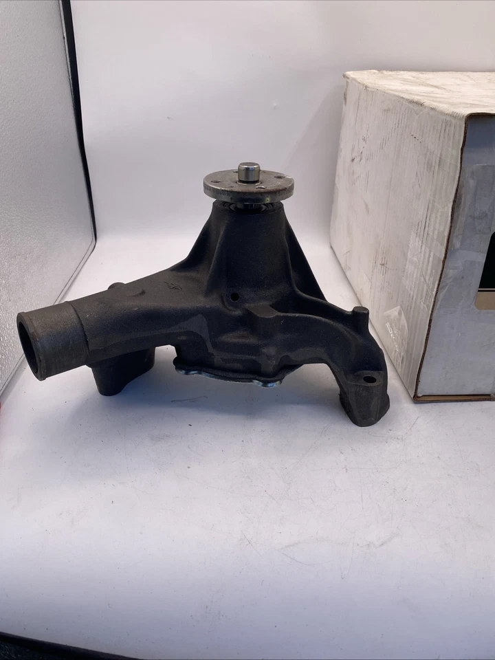 Водяной насос двигателя AIRTEX AW5038/PH-610 БЕСПЛАТНАЯ ДОСТАВКА!!!(GM длинный водяной насос) - Изображение 1 из 3