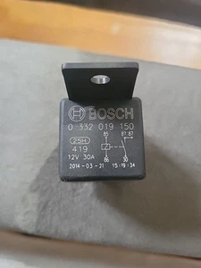 NEW - OUT OF BOX - Bosch 0332019150 Fuel Pump Circuit Opening Relay 30A 30 AMP - Picture 1 of 4