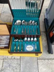 Vintage Oneida Ballard Community Teller Silberbesteck Set 7035 Truhe von 1953 - Bild 1 von 1