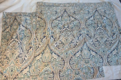 Juego de 2 fundas de almohada Pottery Barn Mckenna azul cachemira estándar de 20x26" Foto 1 de 4