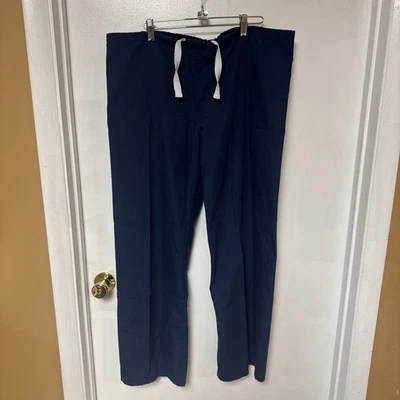 Pantalones Médicos Urbane - Pierna Acampanada Azul Marino - Talla M - Usados Bueno Foto 1 de 3