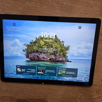 Microsoft Surface Go 3 (1926) 6500Y 8GB 128GB 10.5" Touch Windows 11 Laptop - Image 1 of 4