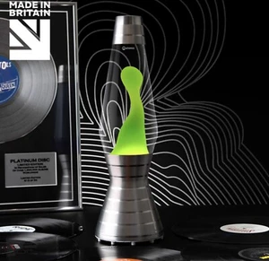 Mathmos Astro PLATIN VINYL klassische Lavalampe mit grünem Wachs in klarer Flüssigkeit - Bild 1 von 1