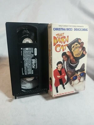 That Darn Cat VHS Dyan Cannon, Dean Jones, Doug E. Doug, Christina Ricci - Изображение 1 из 2