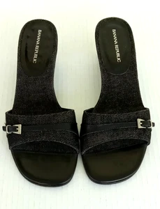 Size 5.5M Banana Republic Women’s Black Tweed 2 In Heels Slides Sandals Slip-On - Picture 1 of 14