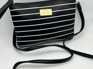 BETSEY JOHNSON BLACK WHITE STRIPE WRISTLET CROSSBODY BAG HAND BAG NEW - Picture 1 of 9