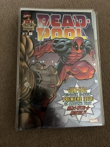 Marvel Deadpool #1 Facsimile foil variant comic - Picture 1 of 1